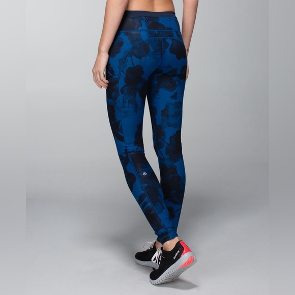 Lululemon Full Length Jumbo Inky Floral Wunder Under Size 4 - Picture 4 of 16